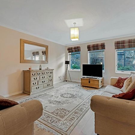 Elegant & Unique Getaway - Spacious 3 Bedroom, 2 Bathroom City Centre Apartment - Free Allocated Parking. Edinburgh Ngoại thất bức ảnh