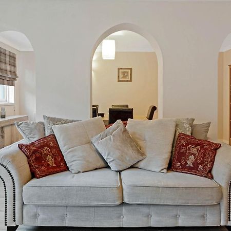 Elegant & Unique Getaway - Spacious 3 Bedroom, 2 Bathroom City Centre Apartment - Free Allocated Parking. Edinburgh Ngoại thất bức ảnh
