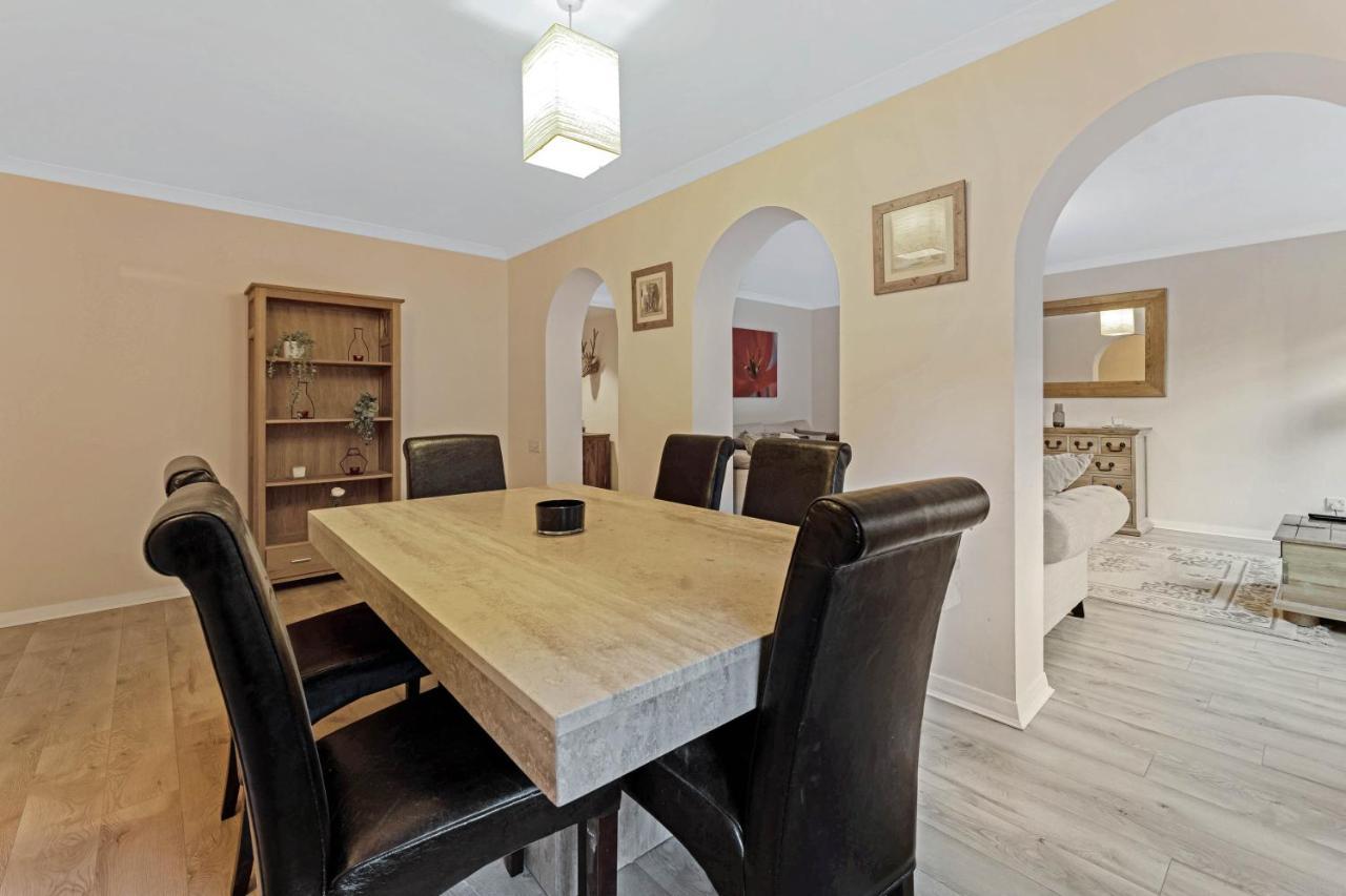 Elegant & Unique Getaway - Spacious 3 Bedroom, 2 Bathroom City Centre Apartment - Free Allocated Parking. Edinburgh Ngoại thất bức ảnh