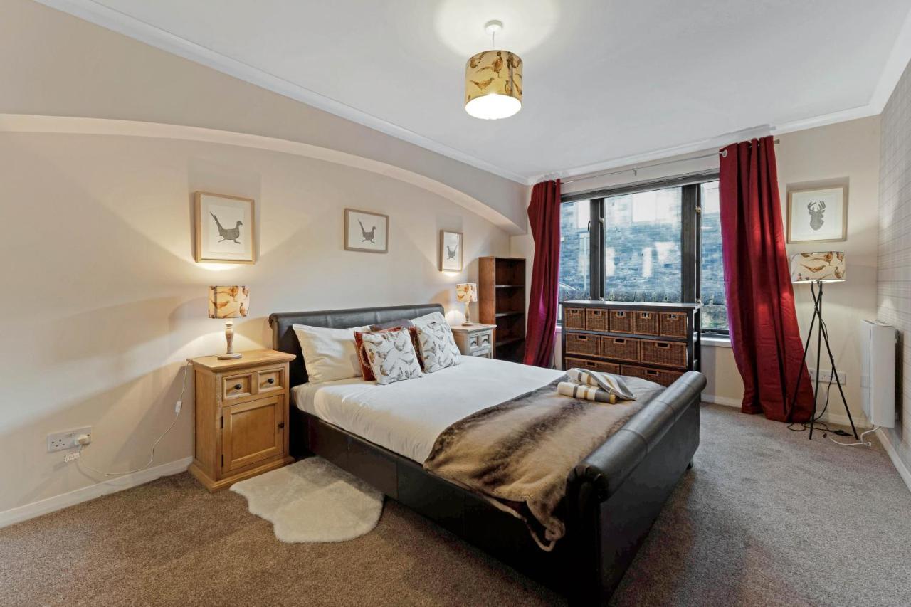 Elegant & Unique Getaway - Spacious 3 Bedroom, 2 Bathroom City Centre Apartment - Free Allocated Parking. Edinburgh Ngoại thất bức ảnh