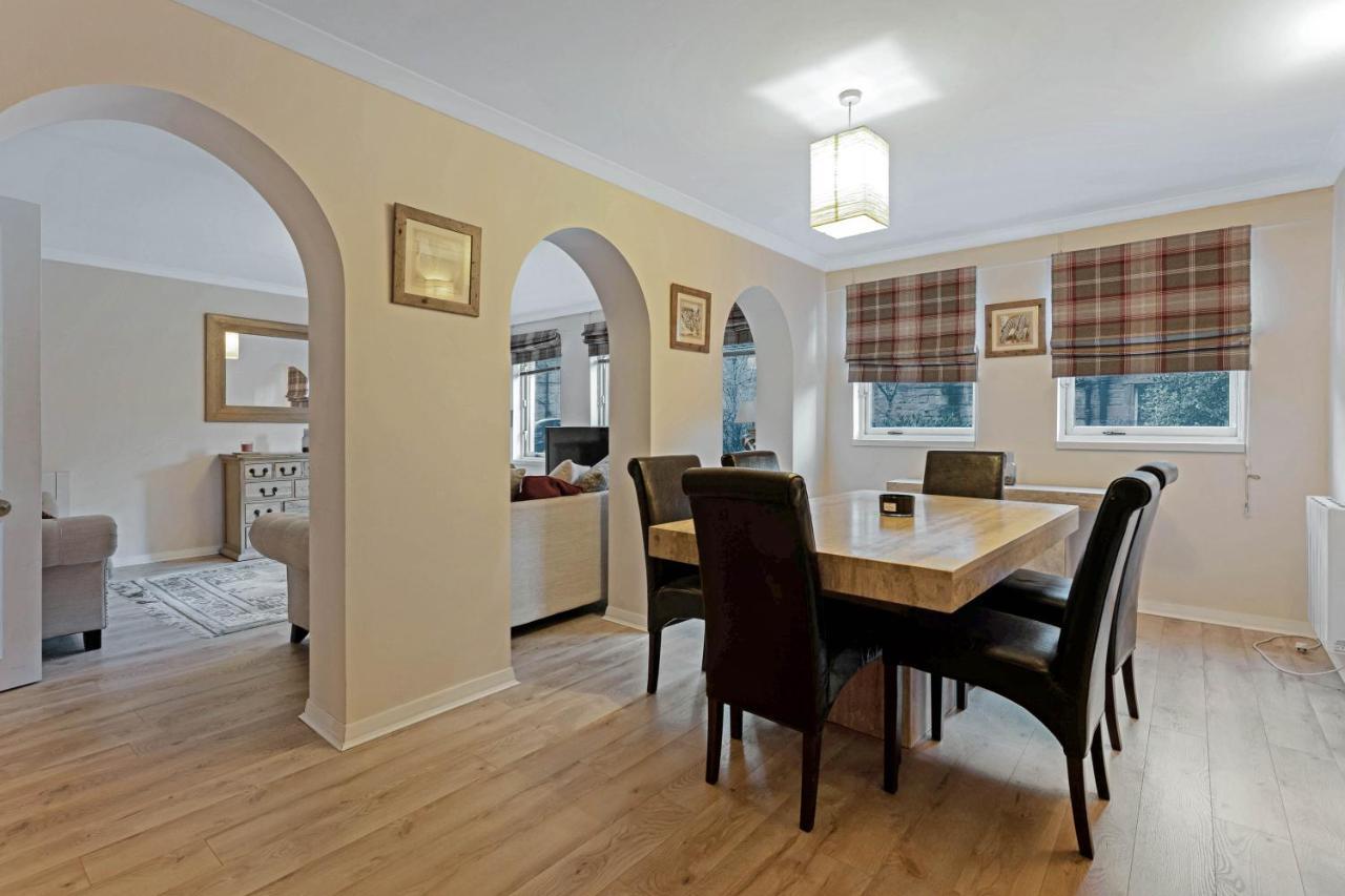 Elegant & Unique Getaway - Spacious 3 Bedroom, 2 Bathroom City Centre Apartment - Free Allocated Parking. Edinburgh Ngoại thất bức ảnh