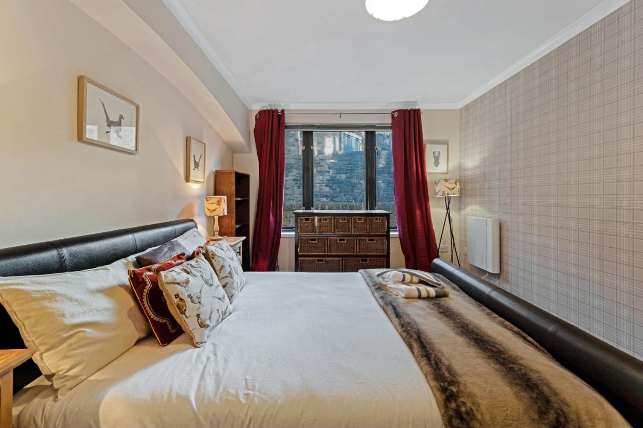 Elegant & Unique Getaway - Spacious 3 Bedroom, 2 Bathroom City Centre Apartment - Free Allocated Parking. Edinburgh Ngoại thất bức ảnh